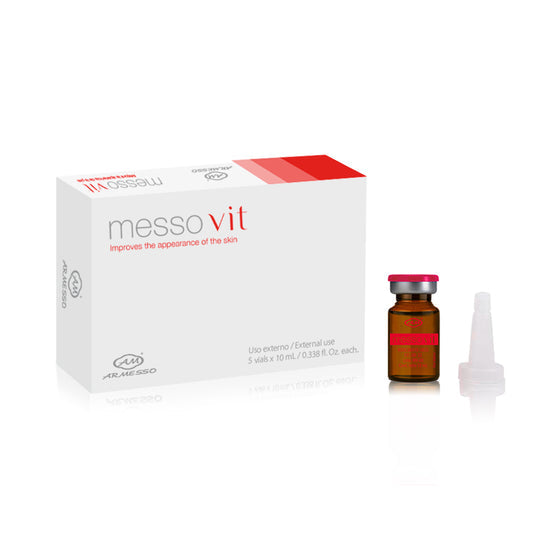Messovit: Revitaliza visiblemente la piel y aporta elementos fundamentales para el equilibrio celular. Áctua como un biorregulador de energía que se extiende sobre la piel como fuente de energía para las células, potenciando los fibroblastos senescentes y reactivando significativamente los niveles de colágeno.